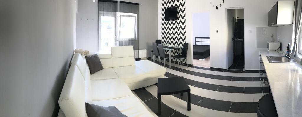 Corner Apartman 1 Apartment Siofok Luaran gambar